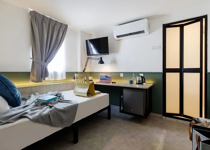 Upstairs Downstairs Coliving Bukit Bintang